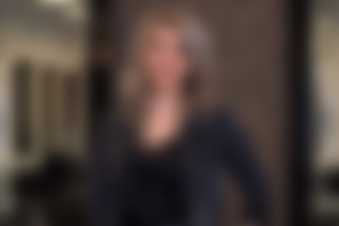 sabrina_ilg-laura_2021-blur